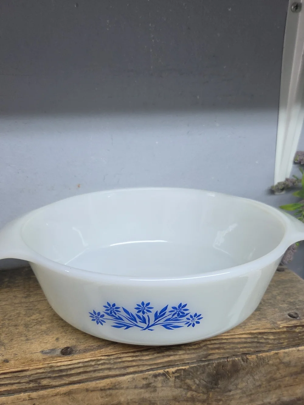 Vintage Anchor Hocking Fire King Milk Glass Casserole Dish Blue Corn Flower